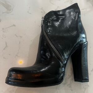 Officine Creative Handmade Italian Leather Women’s Booties Size 37 1/2